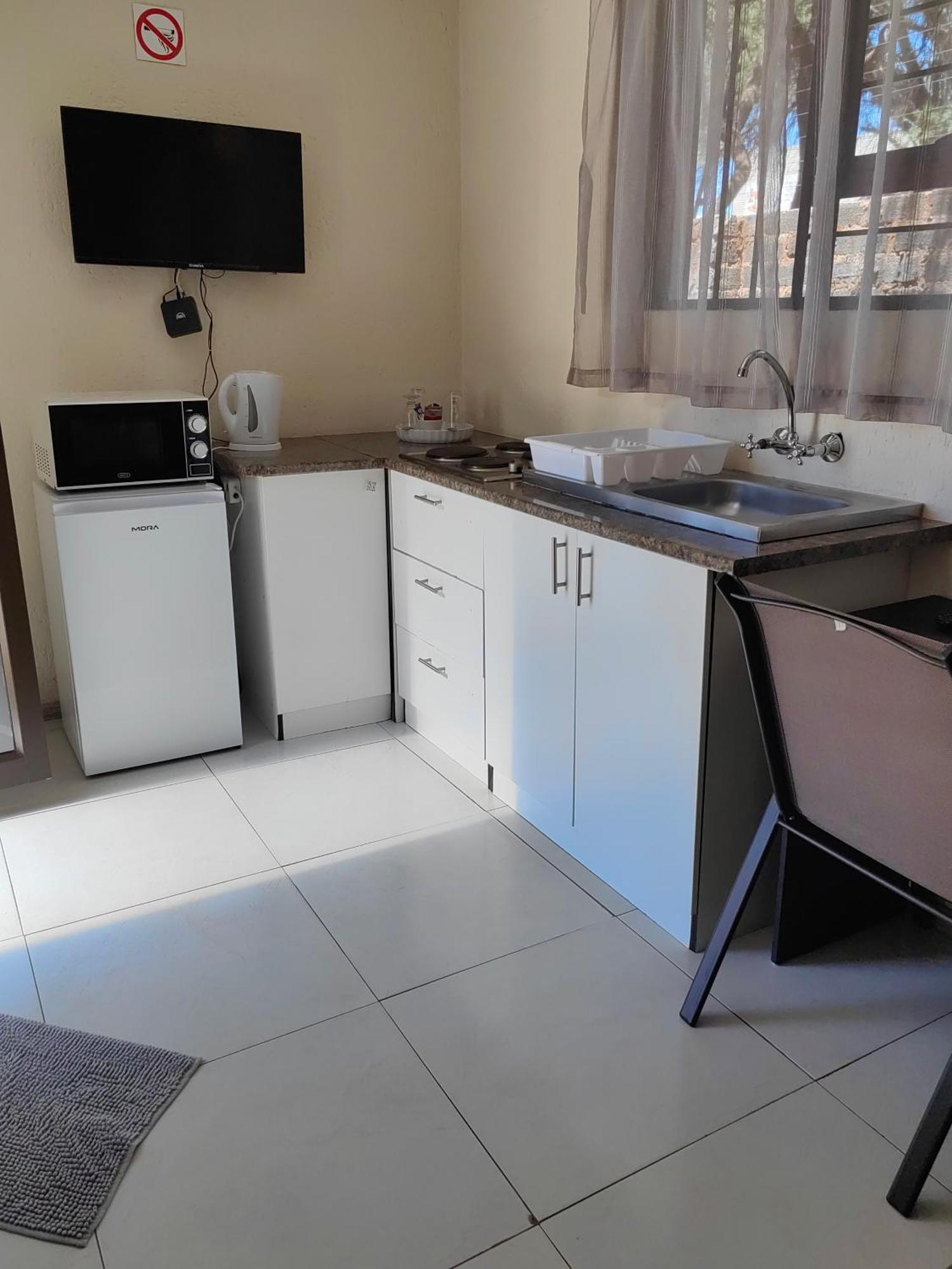 Back Of The Moon Guesthouse Kuruman Exteriér fotografie