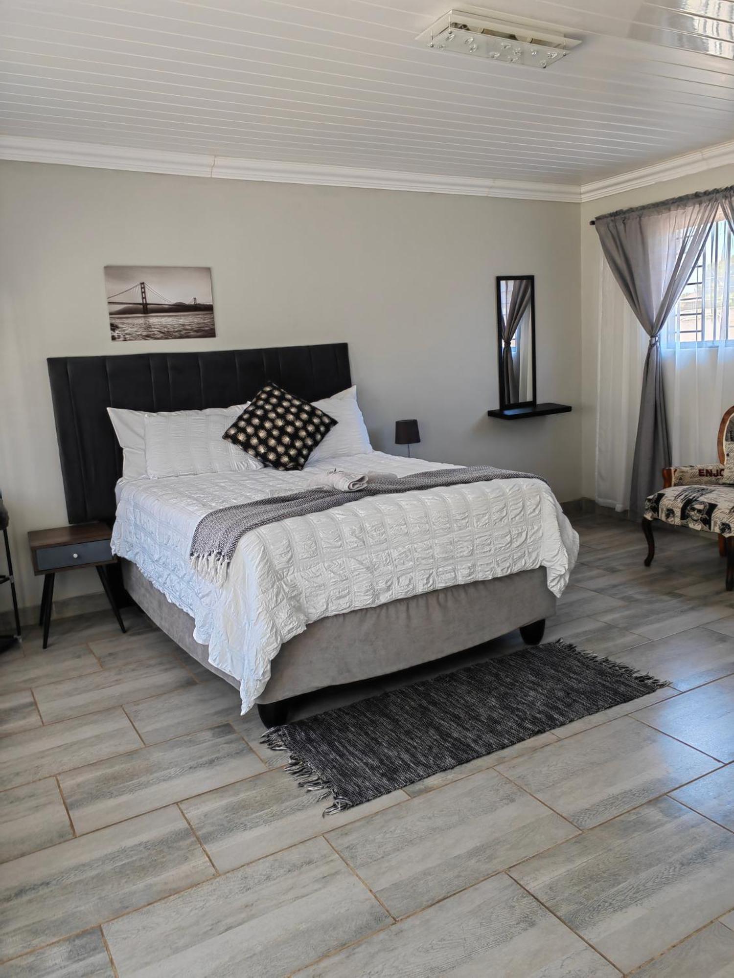 Back Of The Moon Guesthouse Kuruman Exteriér fotografie